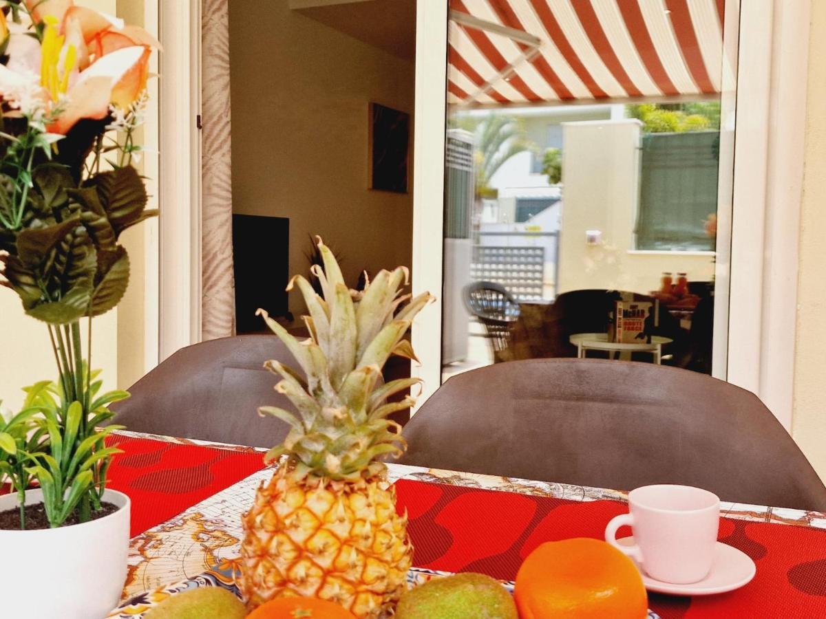 Precious 3 Bedroom, Oasis De Fanabe Wifi Free Hébergement de vacances