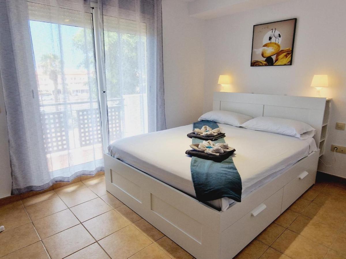 Holiday home Precious 3 Bedroom, Oasis De Fanabe Wifi Free