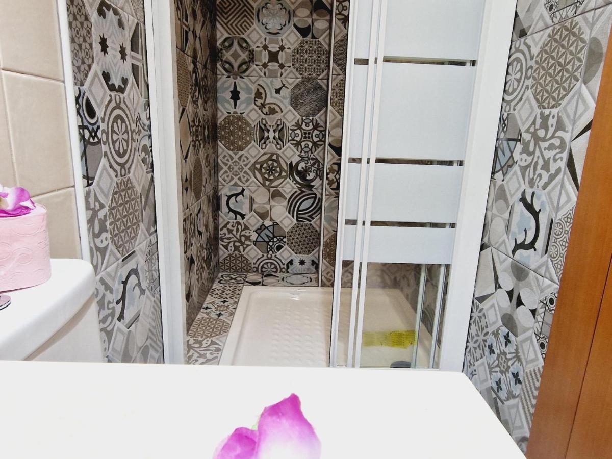 Precious 3 Bedroom, Oasis De Fanabe Wifi Free Dom wakacyjny *